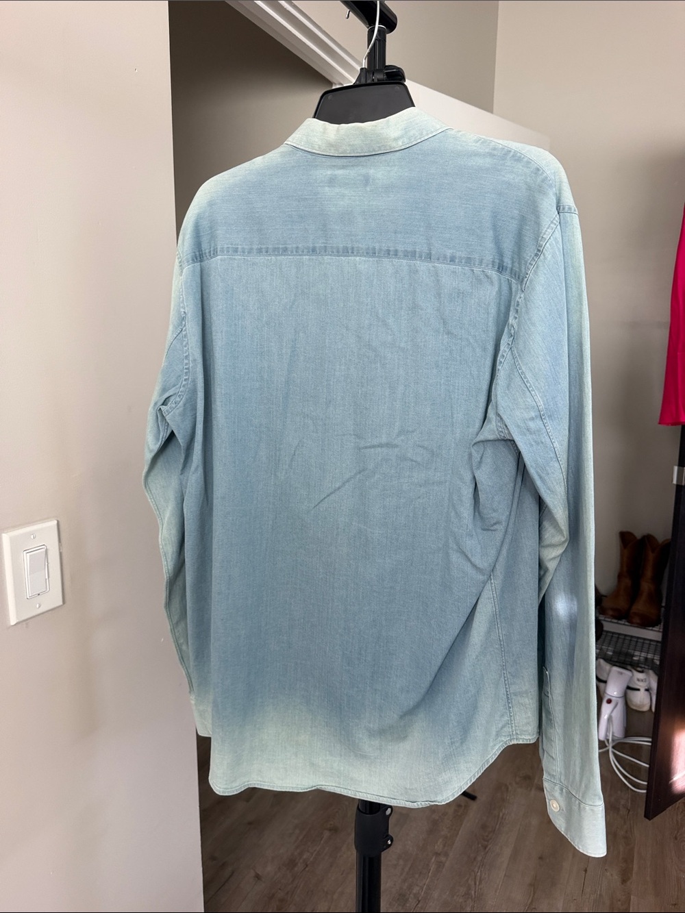 Theory button down - Picture 2 of 2